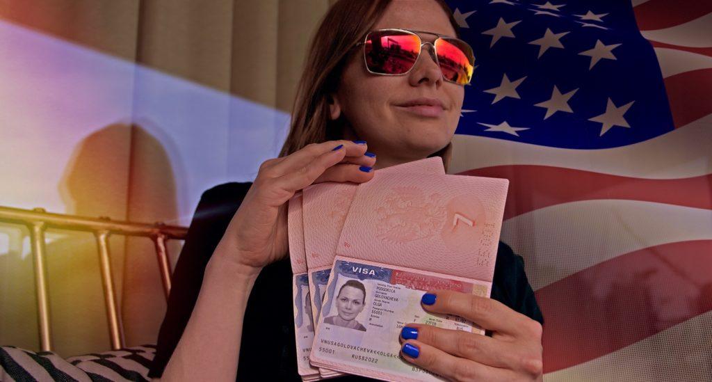 Как быстро получить визу в США в 2022 году